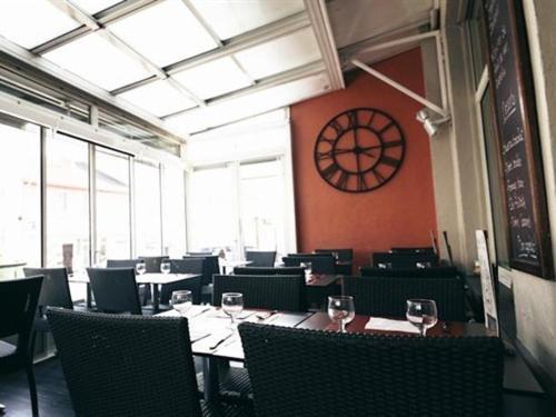 Hotel Brasserie Le Lion D'Or Мексимьё Экстерьер фото